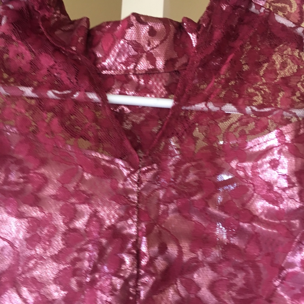 Show Top - Picture 2 of 4